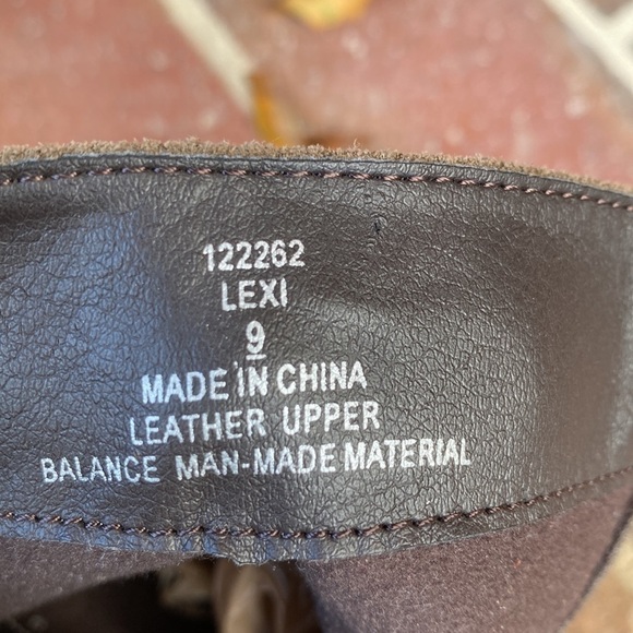 Franco Fortini Lexi suede booties size 9 - Picture 9 of 9